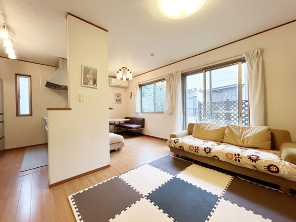 船橋市西習志野3丁目 戸建 リビング 船橋市西習志野3丁目 戸建 リビング