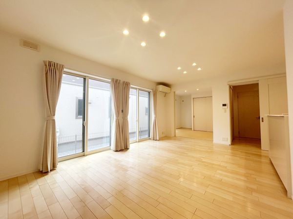 八千代市緑が丘西1丁目 戸建 リビング 八千代市緑が丘西1丁目 戸建 リビング