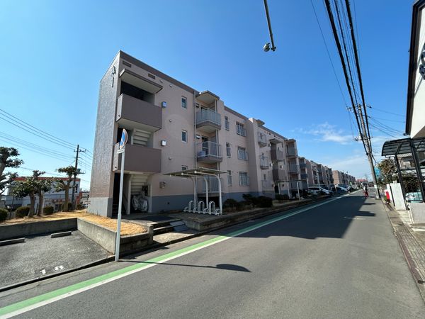 高根台住宅 A棟 外観 高根台住宅 A棟 外観