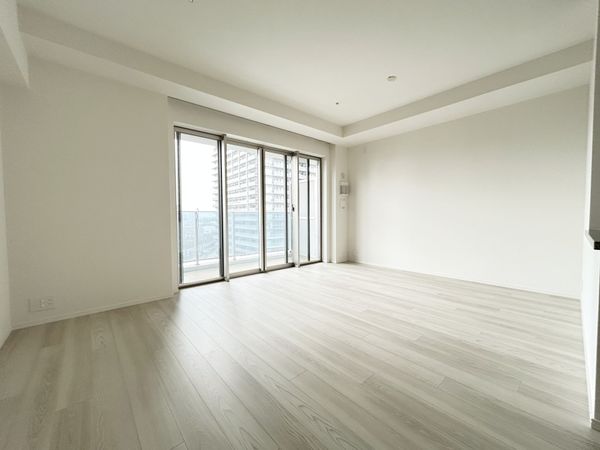 幕張ベイパーク ライズゲートタワー リビング 幕張ベイパーク ライズゲートタワー リビング