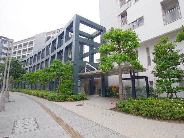 パティオス・グランエクシア3番館 エントランス