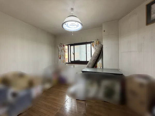 ２階　洋室