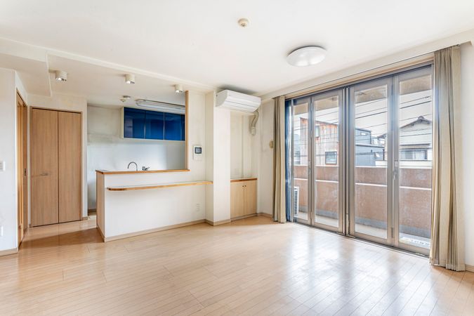 ローズガーデンアークス行徳 リビング ローズガーデンアークス行徳 リビング