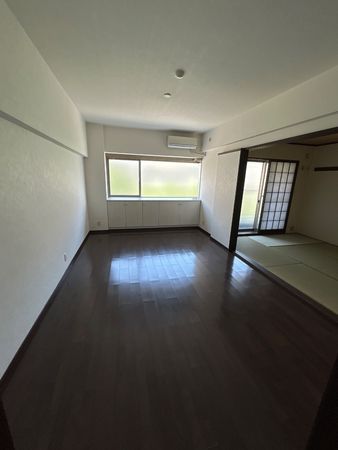 レジデンス行徳 リビング レジデンス行徳 リビング