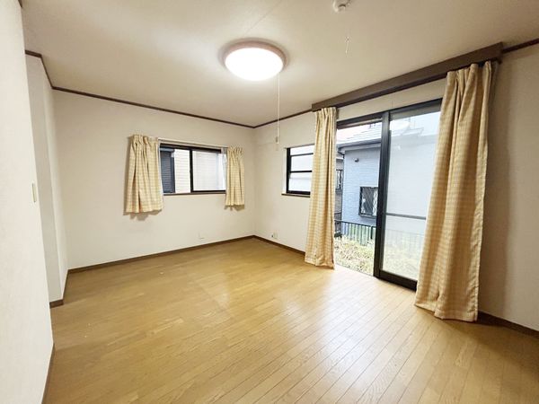 船橋市上山町2丁目 戸建 リビング