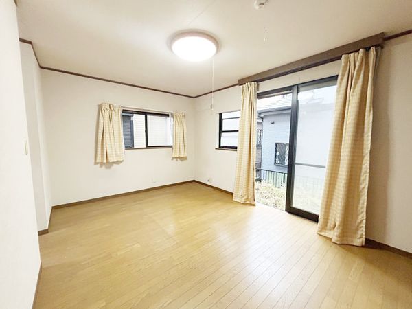 船橋市上山町2丁目 戸建 リビング