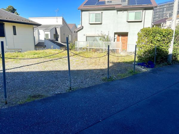 東中山2丁目 新築戸建 前面道路含む外観 東中山2丁目 新築戸建 前面道路含む外観