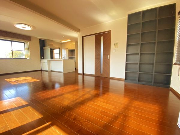 船橋市西船3丁目 借地権 戸建 リビング 船橋市西船3丁目 借地権 戸建 リビング