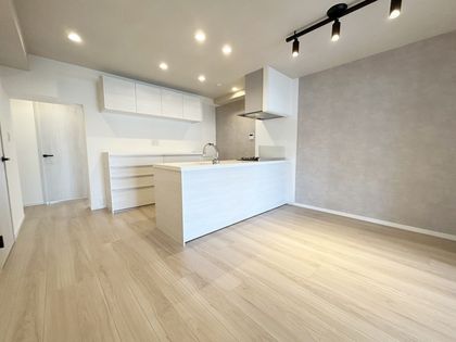 西船橋ロイヤルハイツ弐番館 リビング