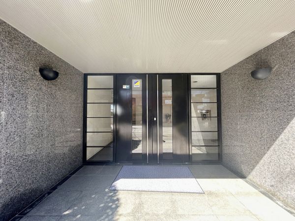 西船橋パーク・ホームズ エントランス 西船橋パーク・ホームズ エントランス