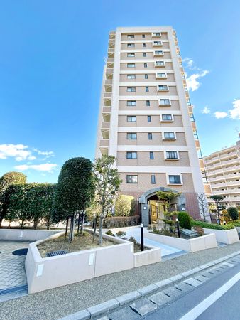 ライオンズカーデン下総中山 外観