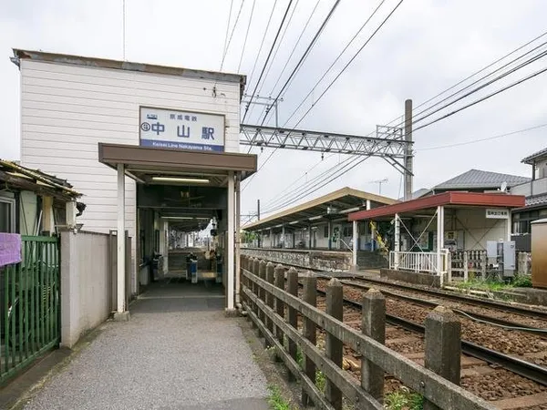 徒歩2分。
