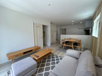 市川市大野町1丁目 戸建 リビング