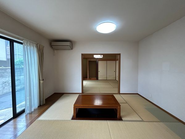 市川市東国分1丁目 戸建 リビング