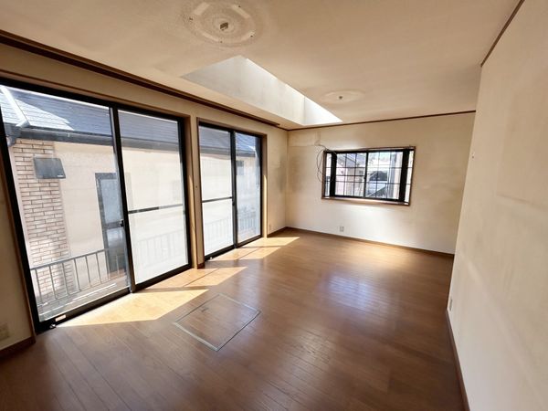 柏井町1丁目 戸建 リビング 柏井町1丁目 戸建 リビング