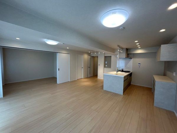 市川パークハイツ B棟 リビング 市川パークハイツ B棟 リビング
