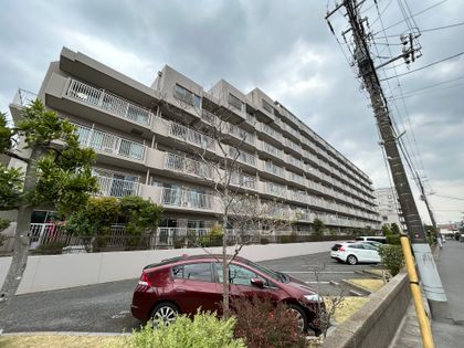ファミール市川 外観