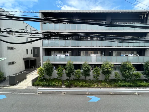 2階和室約6.5帖からの眺望(西向き)