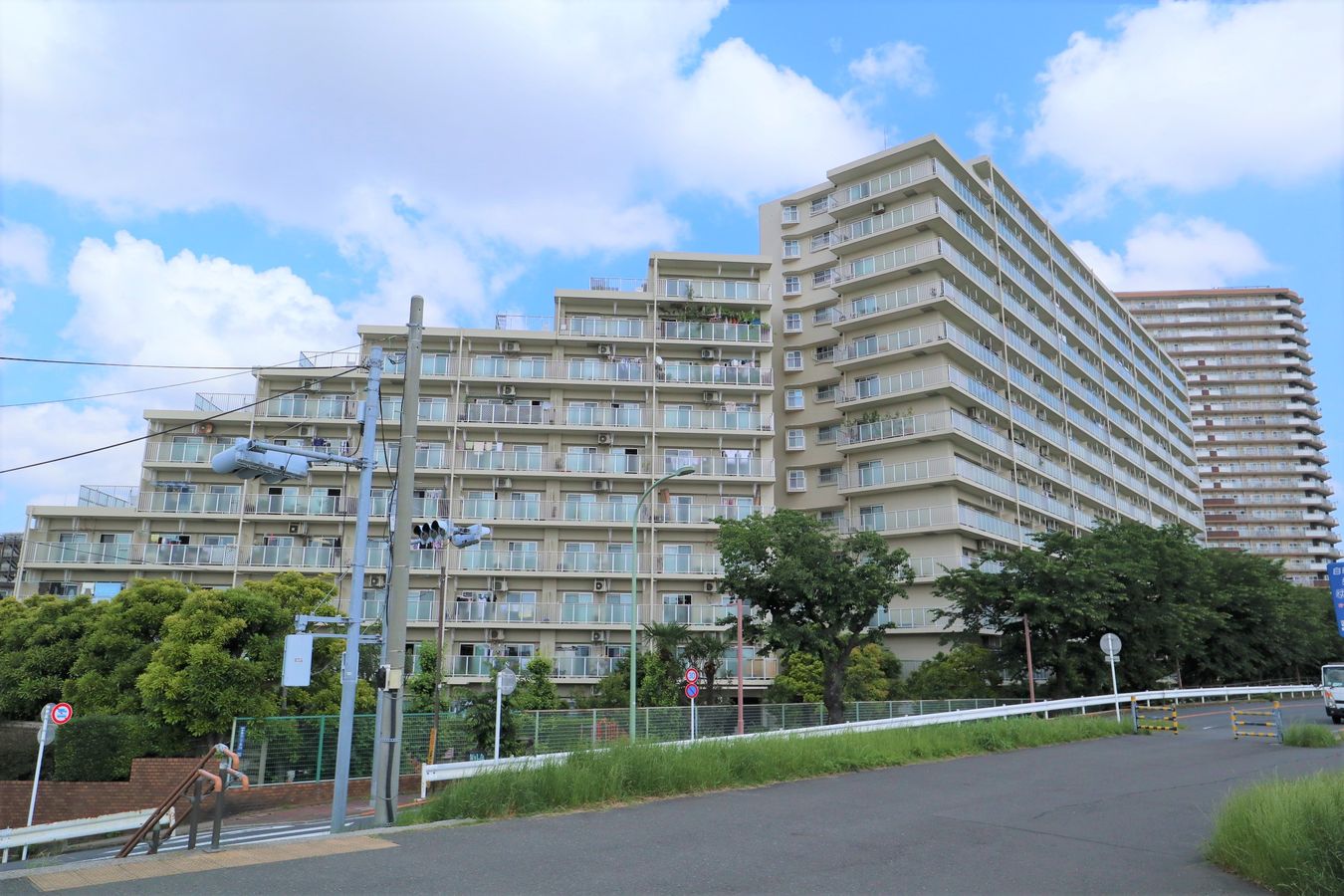 多摩川芙蓉ハイツ 4号棟 外観 外観