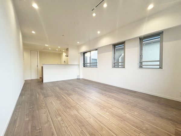 クレッセントバードスクエア リビング クレッセントバードスクエア リビング