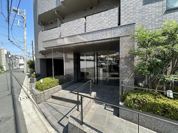 ルーブル東蒲田七番館 エントランス ルーブル東蒲田七番館 エントランス