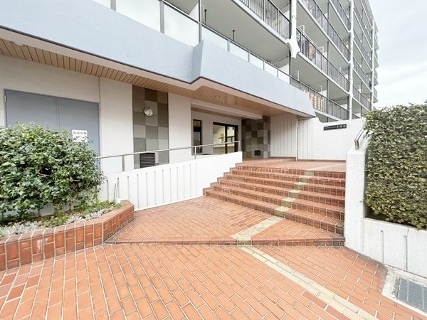 ニューライフマンション東糀谷 エントランス ニューライフマンション東糀谷 エントランス