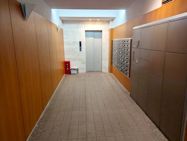 コスモ西蒲田 エントランス コスモ西蒲田 エントランス
