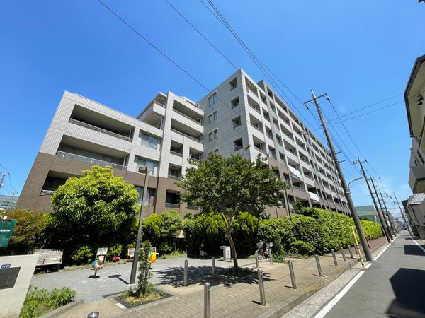 クレッセントバードスクエア 外観