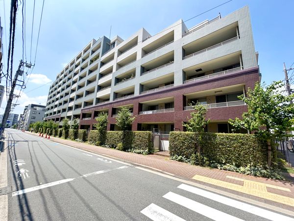 ディー・トリア フォレストハウス 外観