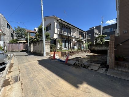 目黒区下目黒4丁目新築戸建 前面道路含む外観