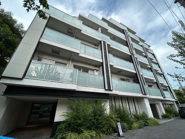 ピアース学芸大学 外観 ピアース学芸大学 外観