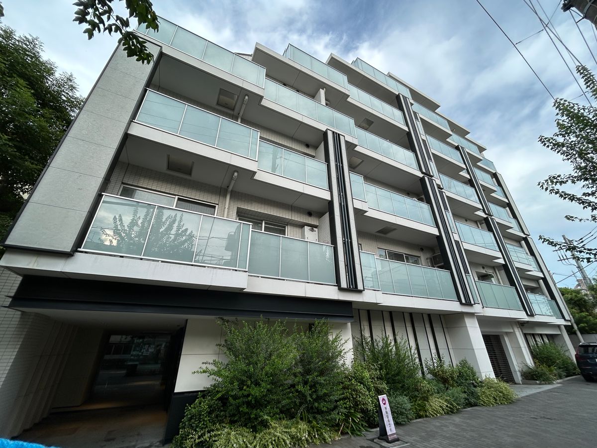 ピアース学芸大学 外観 外観