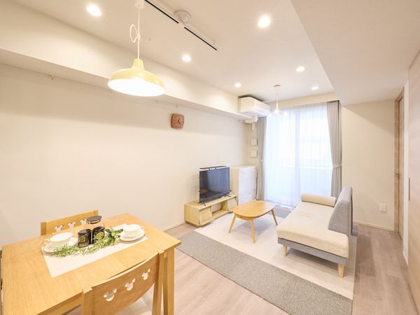 ピアース白金台三丁目 リビング