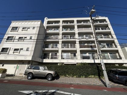 シャンボール池田山 外観