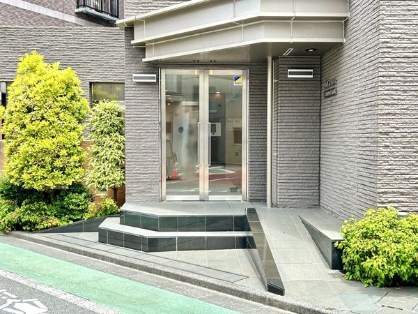 D’グランセ白金 エントランス エントランス