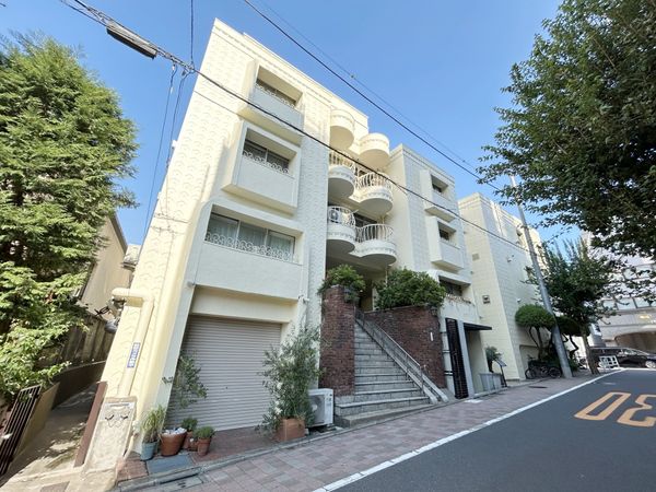 シャンボール松濤 外観