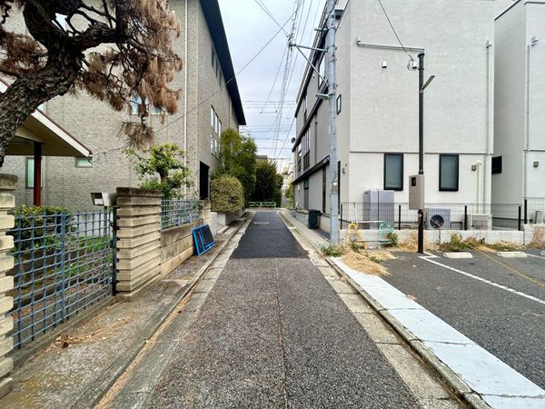 緑が丘1丁目土地 B区画 前面道路含む外観
