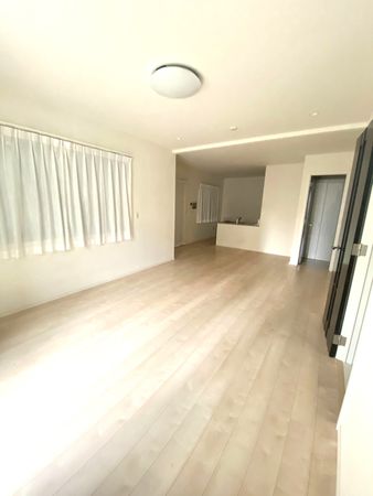 深沢1丁目 戸建 リビング