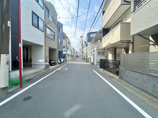 世田谷区奥沢1丁目戸建 前面道路含む外観 世田谷区奥沢1丁目戸建 前面道路含む外観