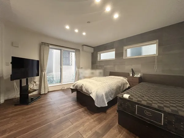 サービススペース10.4帖