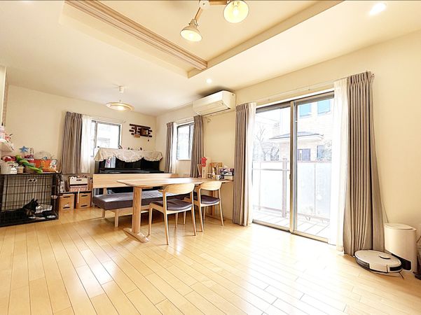 岡本3丁目戸建 リビング 岡本3丁目戸建 リビング