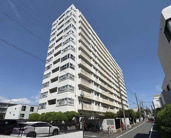 ドルフ都立大 外観