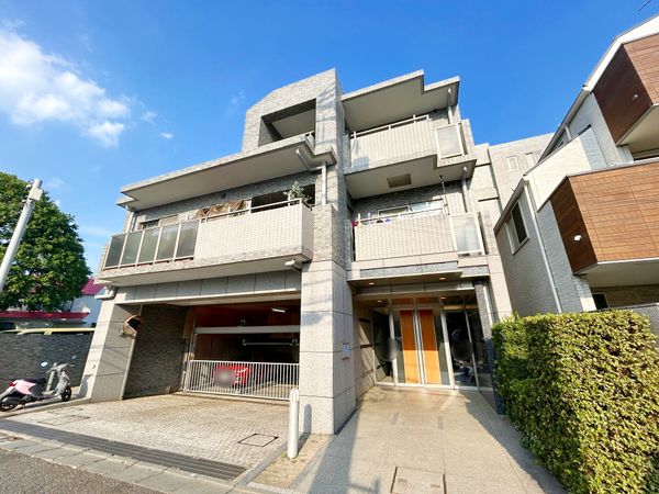 クレッセント駒沢公園パークサイド 外観