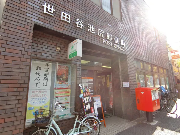 徒歩1分。
