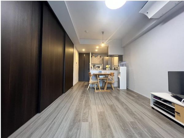 ピアース自由が丘レジデンス リビング