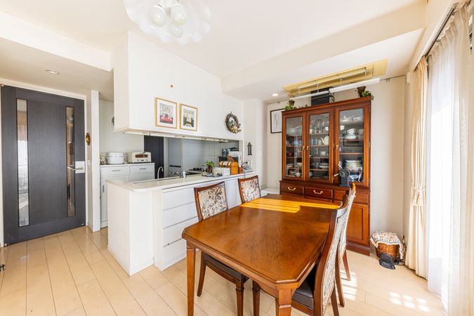 アルス八雲 リビング