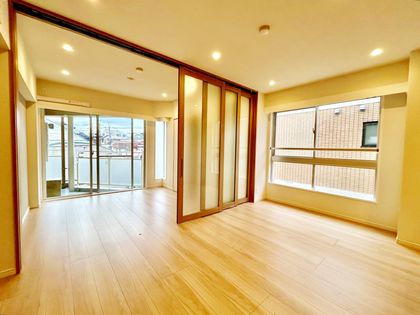 マートルコート自由が丘Ⅱ リビング