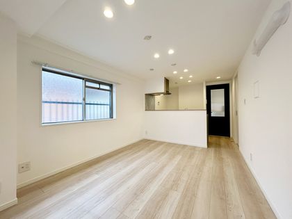 秀和若林レジデンス リビング