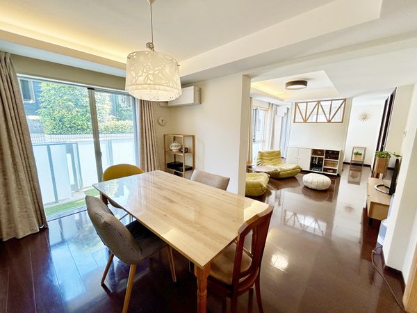 エクティ神山町 リビング