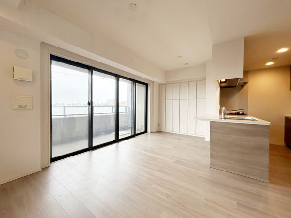 ザ・パークハウスアーバンス目黒平町 リビング